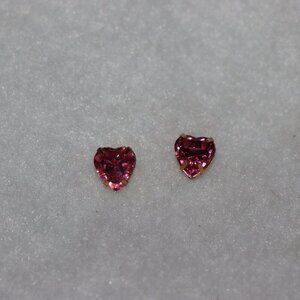 Pink red small heart stud earrings